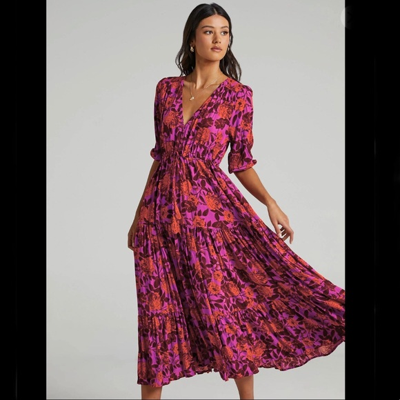 Showpo. | Dresses | Showpo Pink Floral 